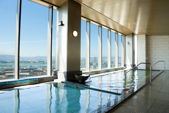 ホテル京阪 ユニバーサル・タワー 31階 天然展望温泉『S-PARK』（昼）