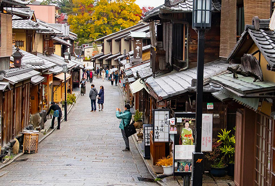 洋溢着古都京都风情的东山地区之旅