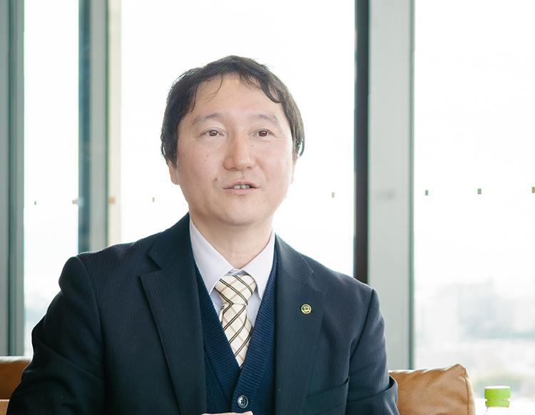 枚方市役所 市駅周辺まち活性化部 課長 福本 恭亮さん（ふくもと やすあき）