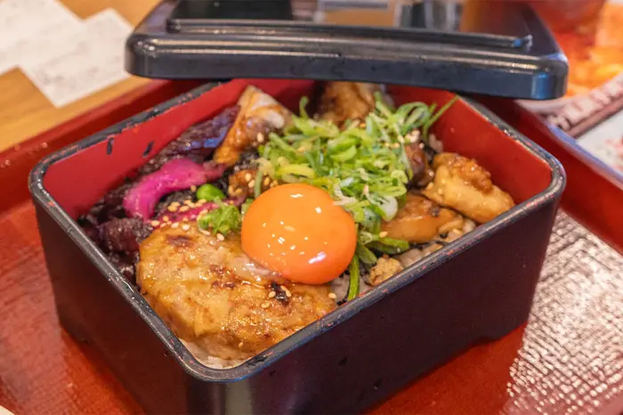 エル宮之阪の「なか卯」で1万円使うまで帰れません！