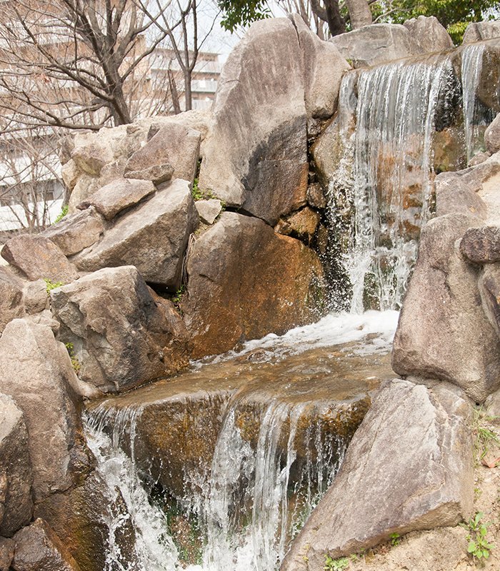 交北公園の滝