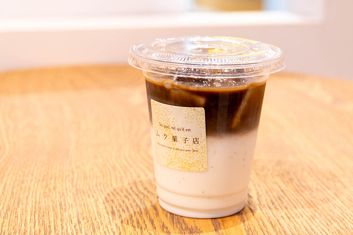 アイスほうじ茶ラテ