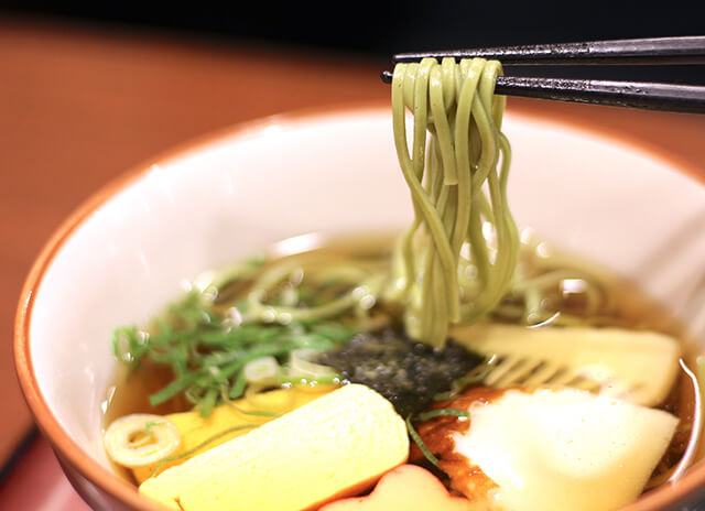 「文の助茶屋」の茶そばとかき氷で夏バテ気味な胃をいたわる