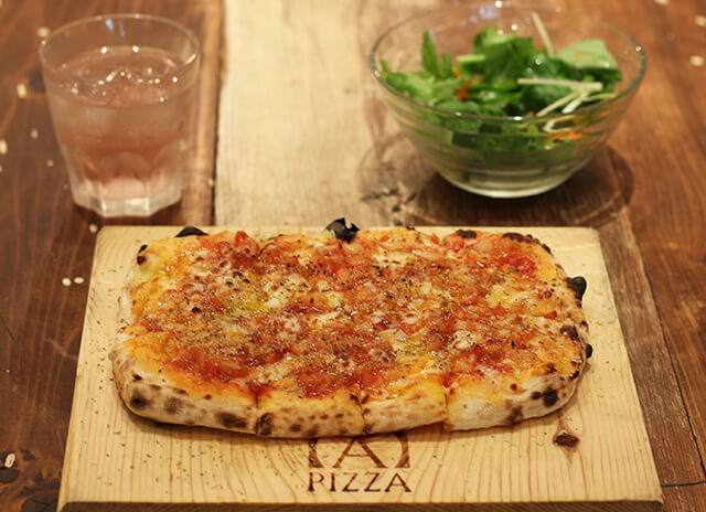 サラダ食べ放題がうれしい♡【A】PIZZA京橋店限定の平日ランチが至福