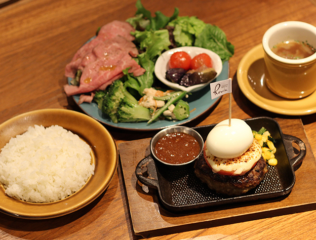 手ごねハンバーグのランチセット