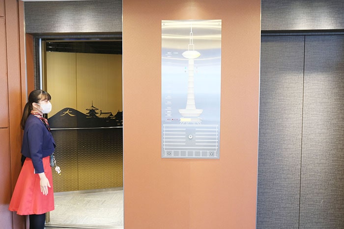 「日本全国タワーばらばら合流大作戦」360度ガラス張りの展望室