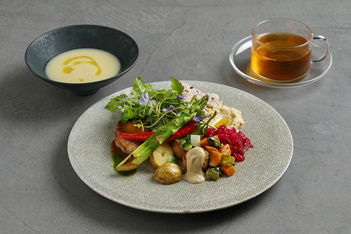 GOOD NATURE STATION「Hyssop（ヒソップ）」のHerbal Lunch Plate（ハーバル　ランチ　プレート）