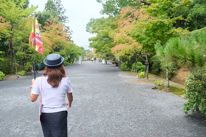 仁和寺の広い境内