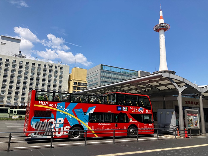 京都定期観光バス「スカイバス京都」