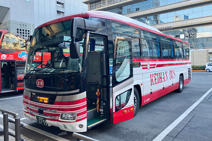 “おこしバス” で行くご利益めぐり「神様☆7カラーズ」白峯神宮 境内の鞠庭