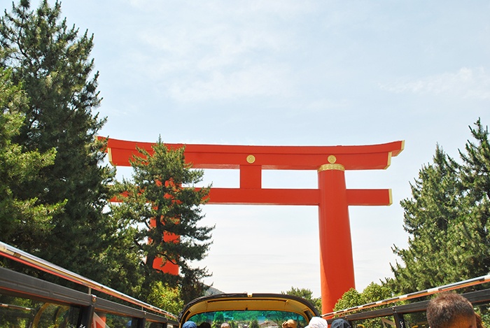 平安神宮の大鳥居