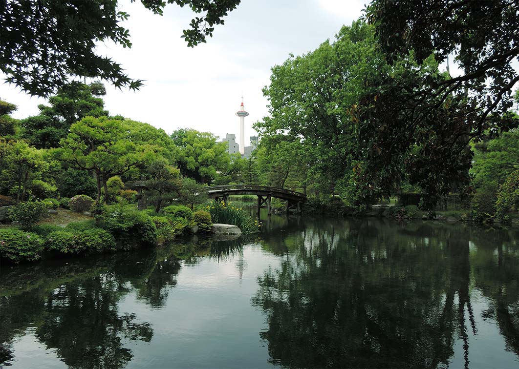 渉成園の風景