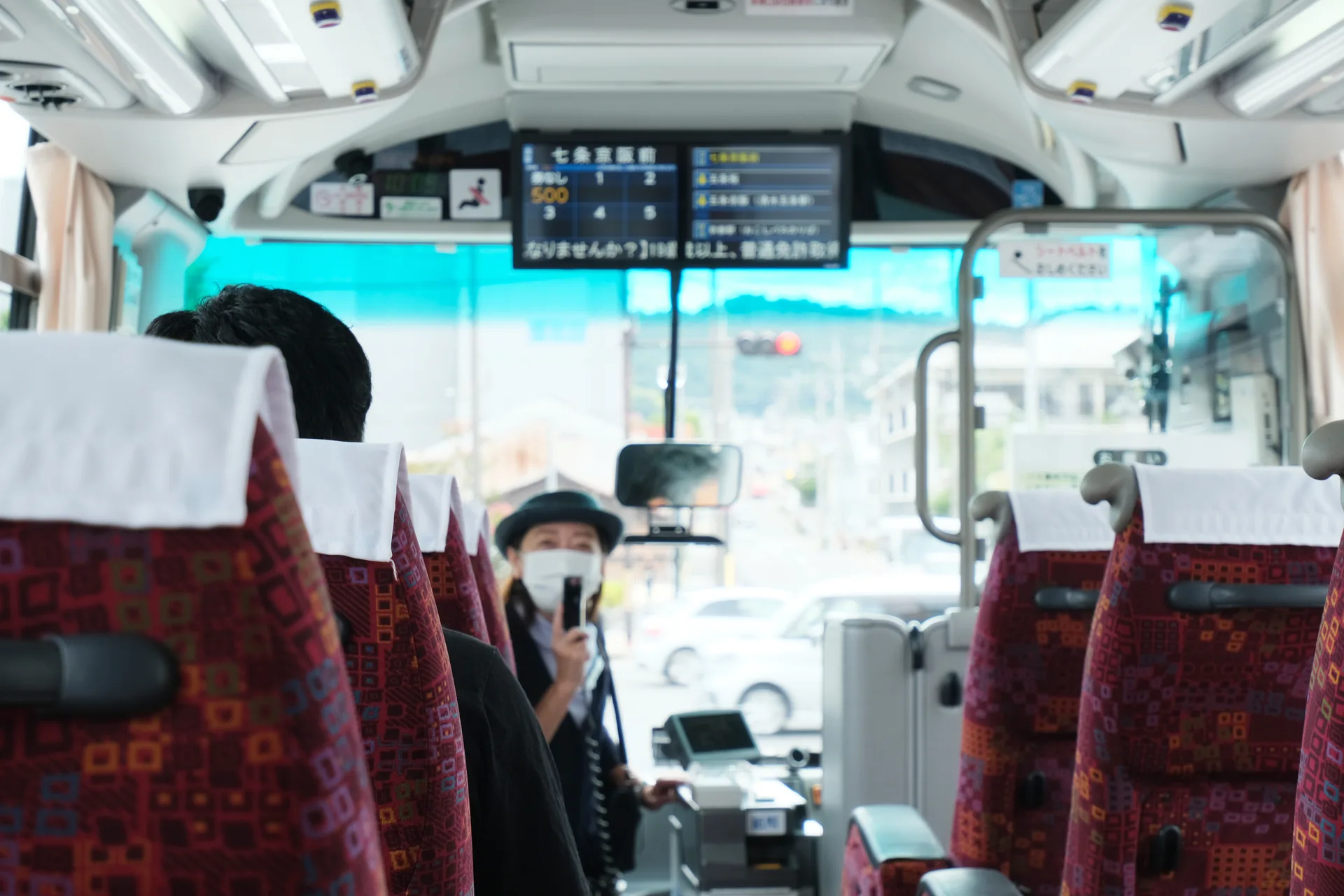 車内でのガイド案内