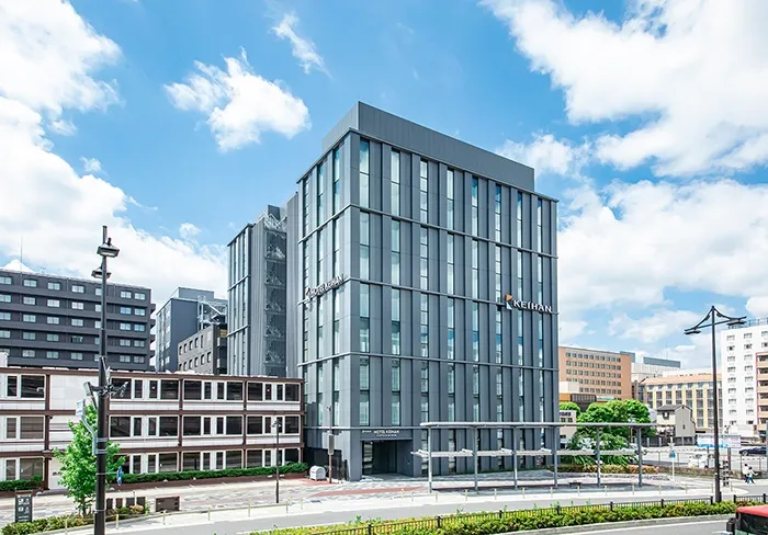 JR京都駅八条西口から徒歩約1分の好立地