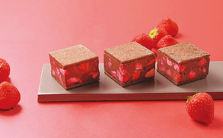 「堀江バターサンド イチゴチョコ／3個入り・1,800円」