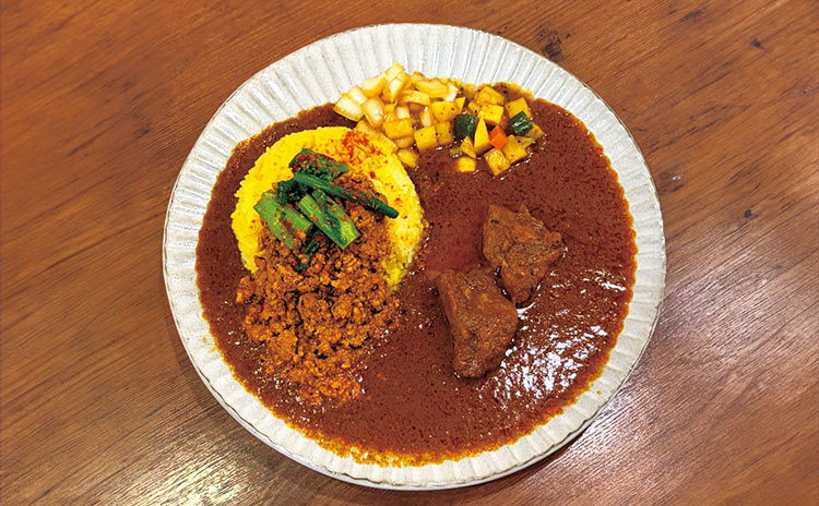 スパイス食堂ニッキ 3/21（土）・3/22（日）「～春を味わう～アサリ出汁チキンカレーと菜花入りドライキーマあいがけ」