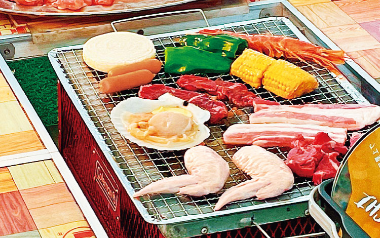 BBQは食材の持ち込みも可能!