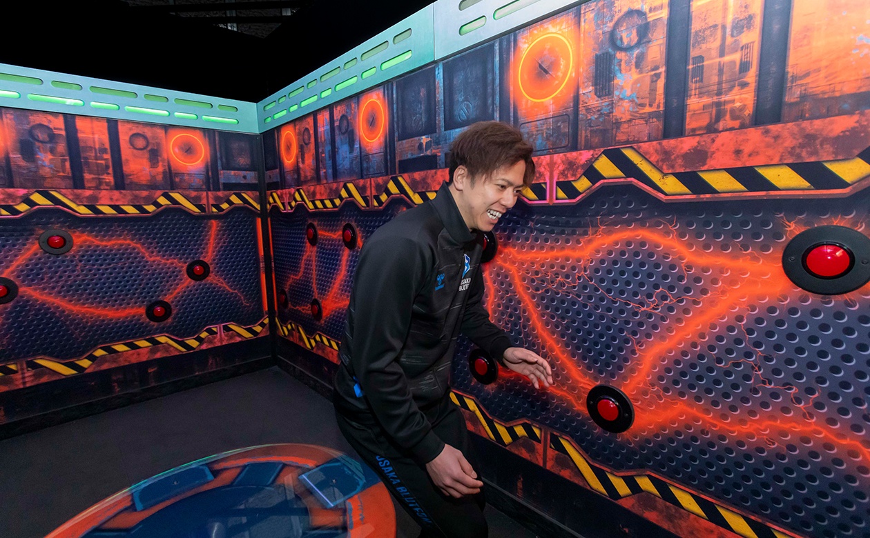 「めっちゃ遠いところで光ってる～！」と仲本選手もバタバタ！