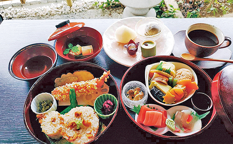 ぶへいの「月弁当」