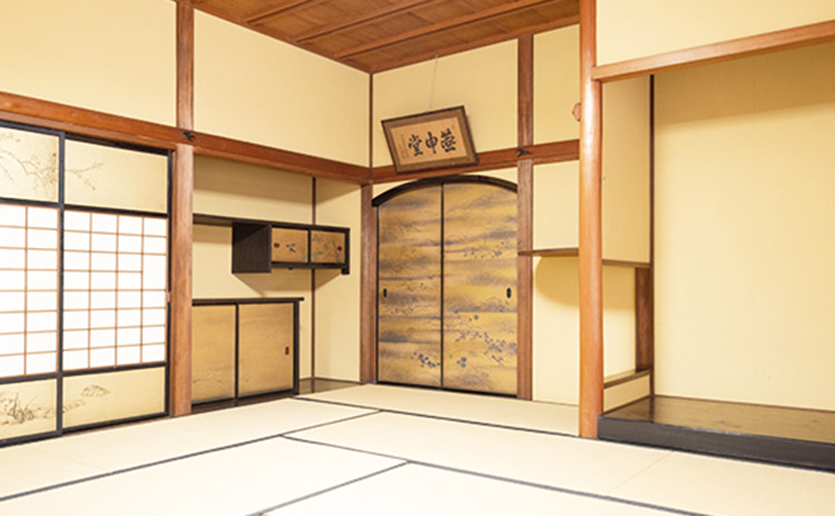 渉成園（枳殻邸）燕申堂