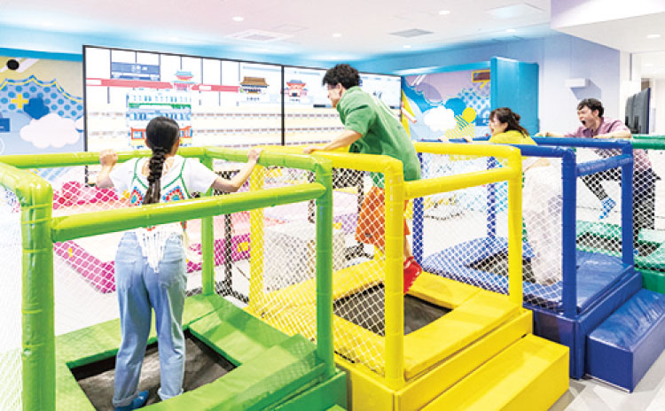 トランポリンレース