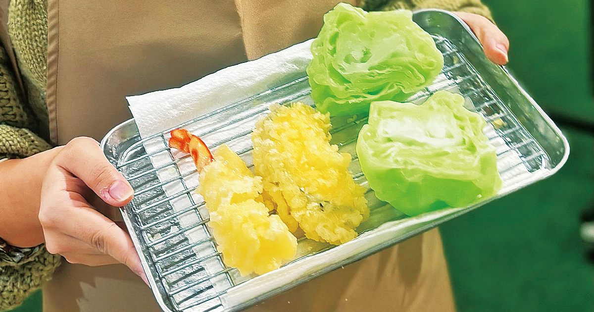 プロ直伝の技で食品サンプルを作ろう「コトコト＋」｜おでかけ｜観光
