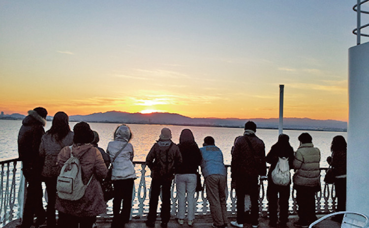 ミシガン初日の出クルーズ