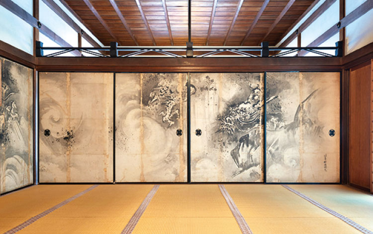 大徳寺 大光院 客殿襖絵「黒雲龍図」