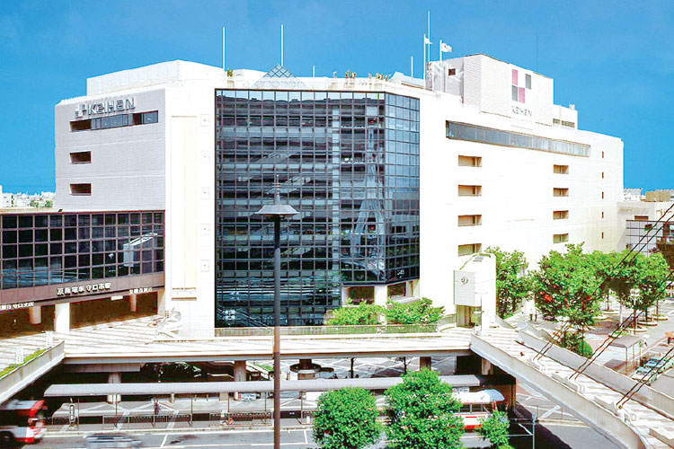 守口のまちの中心、京阪百貨店守口店