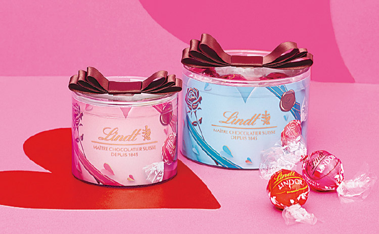 リンドール リボンギフトボックス／6個入り・1,500円、14個入り・2,980円