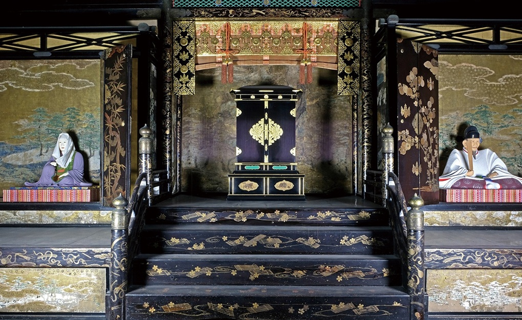 豊臣秀吉と北政所ねねをまつる「霊屋」の華麗な高台寺蒔絵も見逃せない