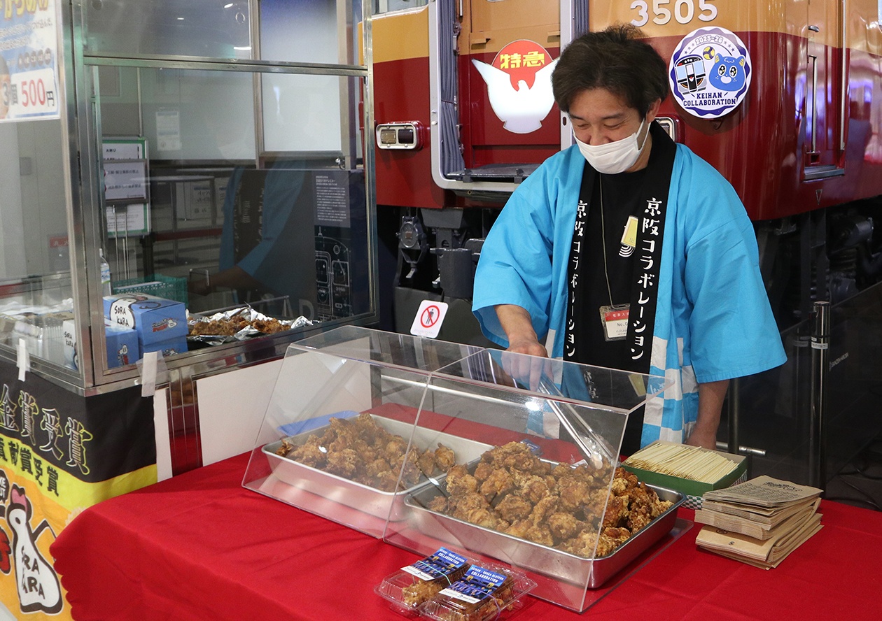 会場内には京阪百貨店の飲食ブース