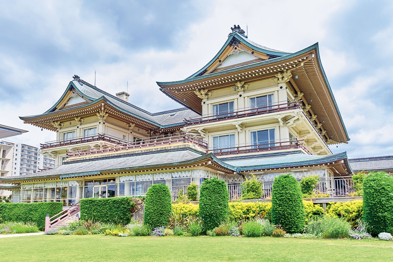 柳が崎湖畔公園 びわ湖大津館