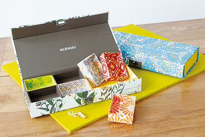 中の仕切り箱を自分で選べる「Jewelry Box(ジュエリーボックス)/スリム・5,500円から」