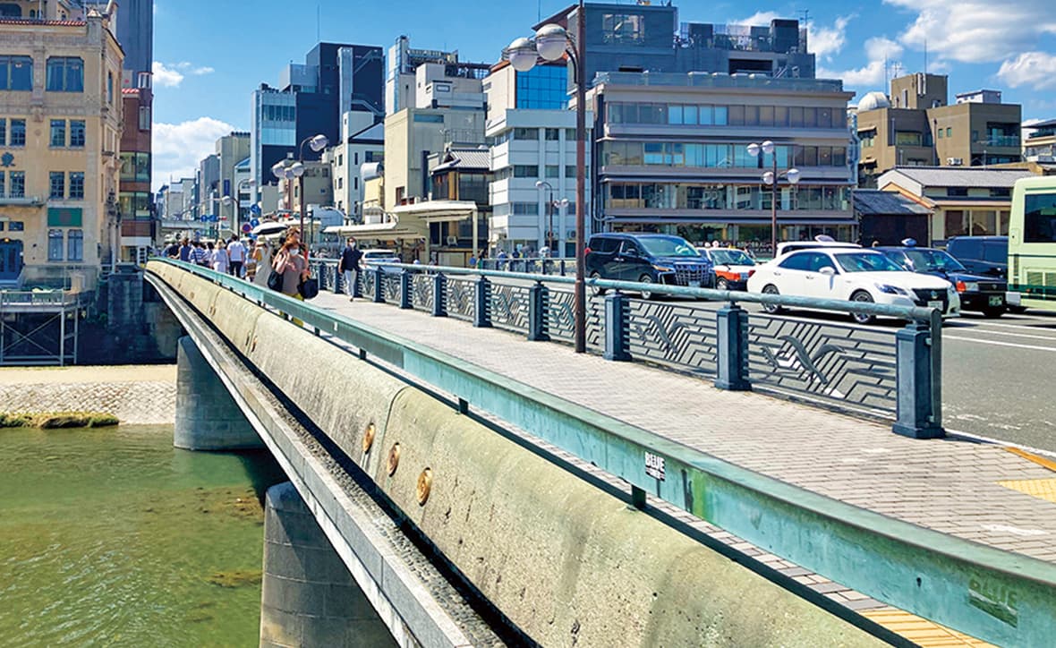 四条大橋