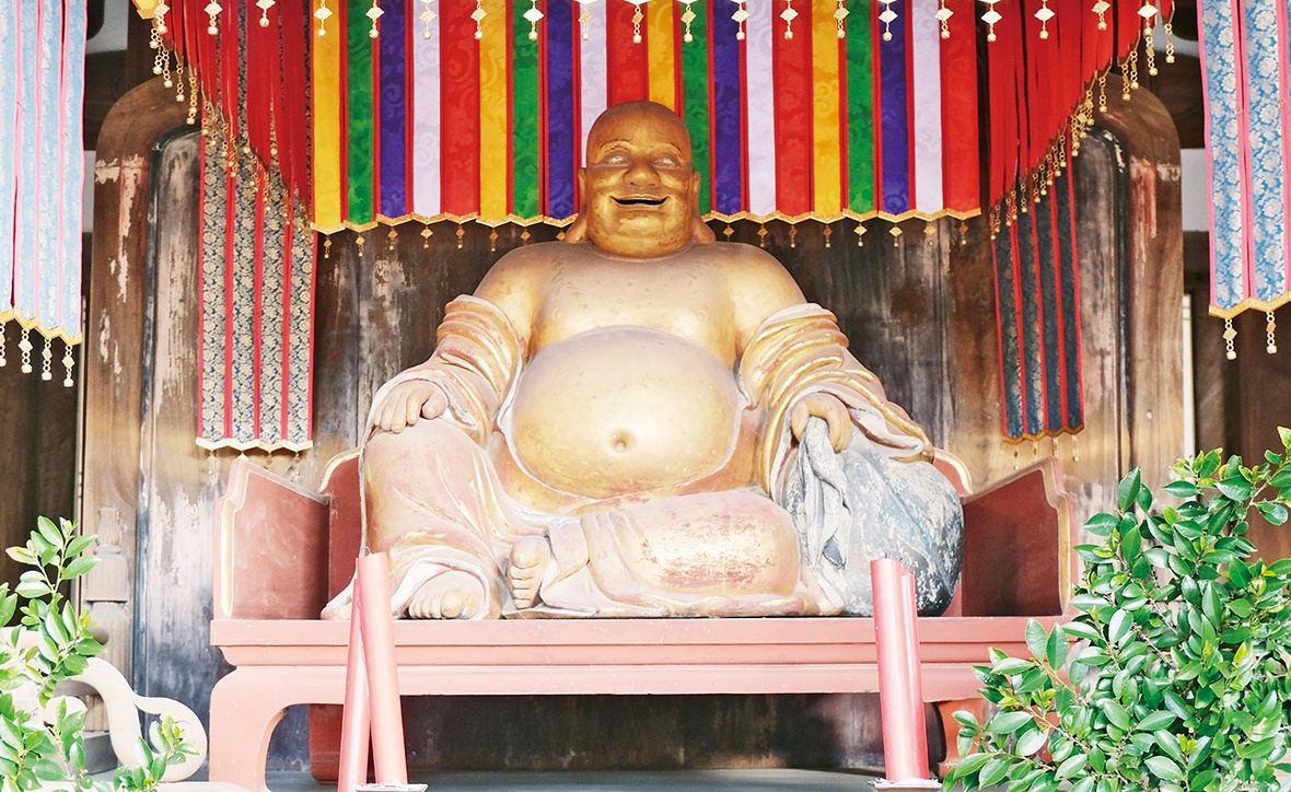 布袋(ほてい)坐像