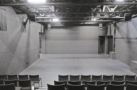 写真:THEATRE E9 KYOTO