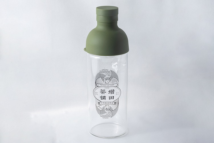 「フィルター IN ボトル(300ml)／3,300円」