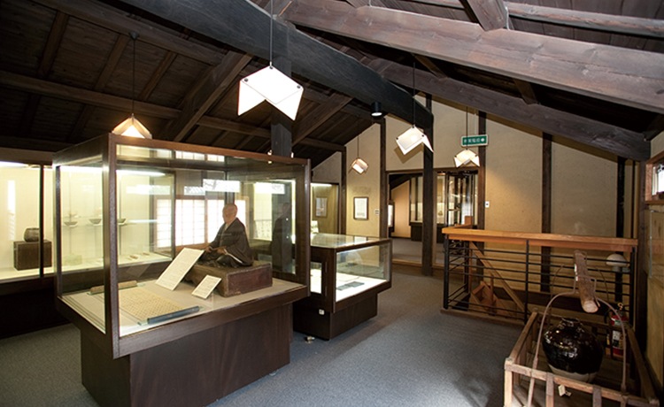 宇治・上林記念館