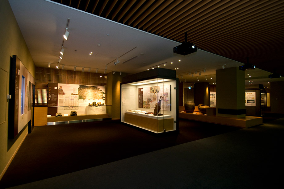 교토문화박물관(京都文化博物館)