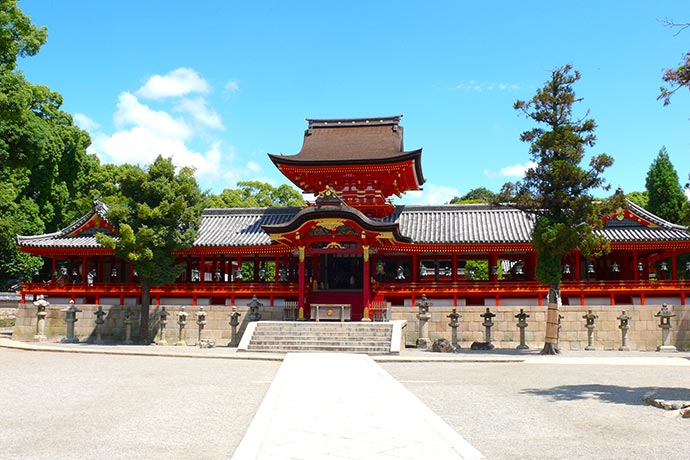 Iwashimizu Hachimangu Shrine, at the summit of Mount Otoko