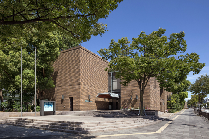 The Museum of Oriental Ceramics, Osaka