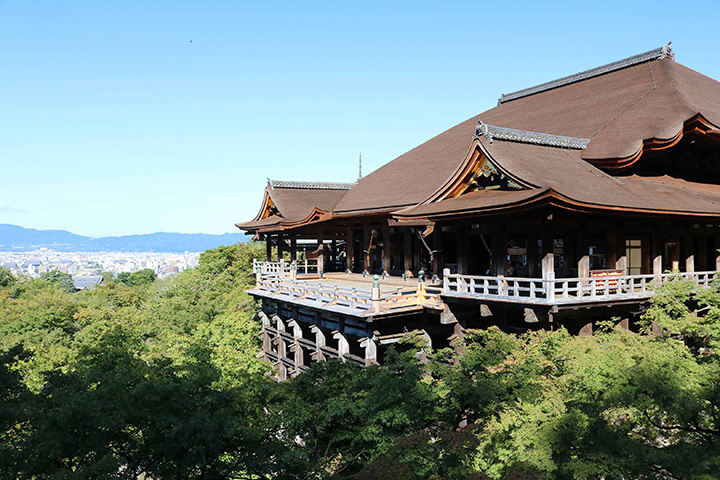 Kiyomizu-dera Temple