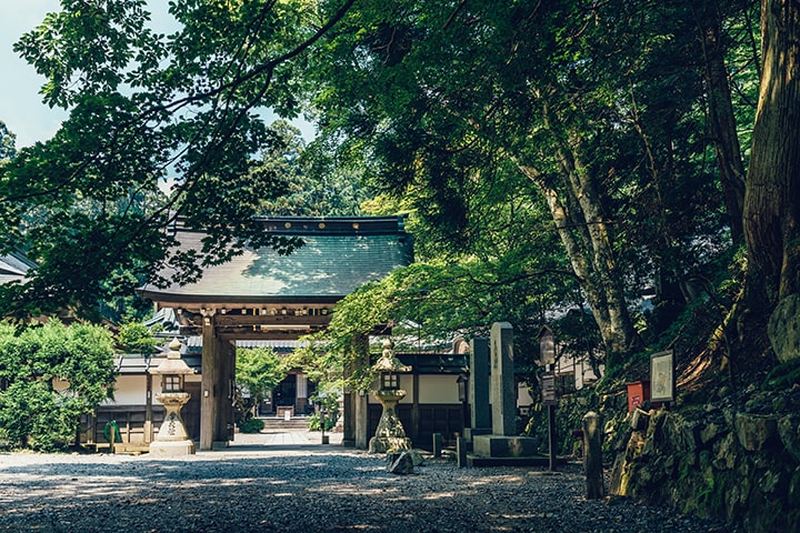 横川中堂