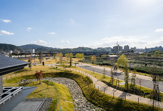 우지역 주변 볼거리